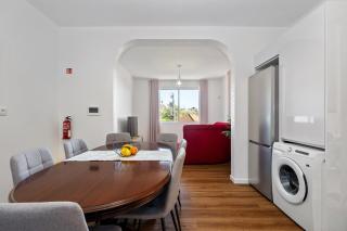 Johns Villa by Homie - 1