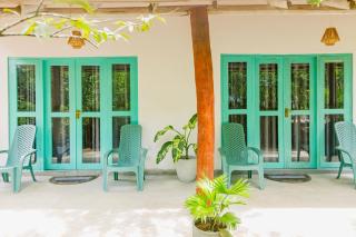 Lazy Monkey - Green Chalets - 0