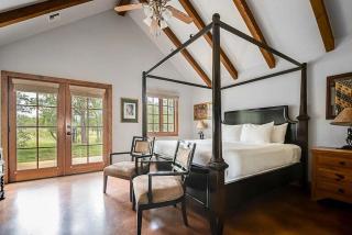 The Manor Haus at Messina Hof Hill Country Winery-Presidents - 1
