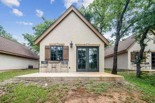 The Manor Haus at Messina Hof Hill Country Winery-Presidents - 0