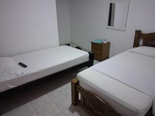 Hostal Bigote Jimaichon travel - 1