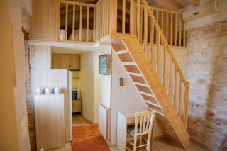 Μικρό σαλέ. -  - 4