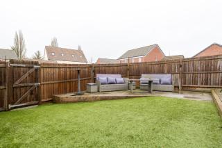 Perfect For Groups Spacious 4 Bedroom Parking - 9