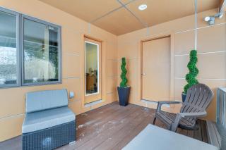Couples Retreat Near UVM! Unique Studio with Deck - 8