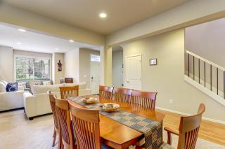 Gateway to Greater Seattle! Spacious, Modern Home - 2