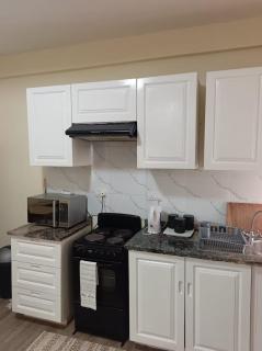 The Ultimate Modern Escape ,Gym, Pool & Balcony - 5