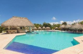 Relax in this stylish 2 bedroom 1 bathroom apartment - 7