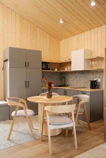 Hrust House - 7