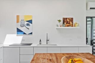 Lakefront Retreat - Lake Access, BBQ & Fire Pit - 4