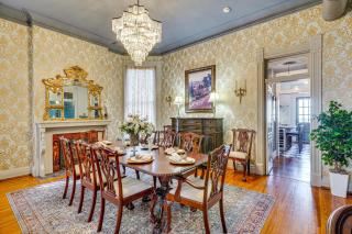 Queen Anne Manor in Old West End with Elevator - 6