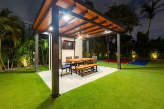 Villa Mayami Modern Living Pool Gym Bsk Crt - 7