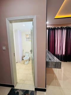 Elite Apartment with Prime Location - 6