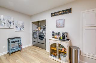 Dog-Friendly Condo on Smith Mountain Lake - 1