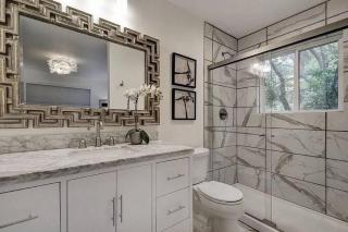 Stylish 3BR Near The Domain - Modern Austin Stay - 1