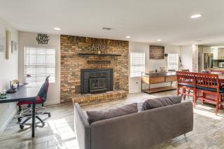 Benton Getaway on 1 and Acres with Easy Freeway Access - 5