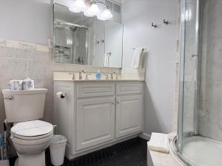 Atlanta Downtown! 3 Unique Apartments Available! Onsite Parking - 8