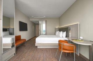 Courtyard by Marriott Quito Airport - 1