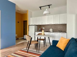 Яркая двухкомнатная Skyline напротив Мега центра - 7