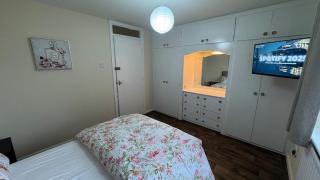 Modern 3-Bedroom House in the Heart of Nottingham City Centre - 9