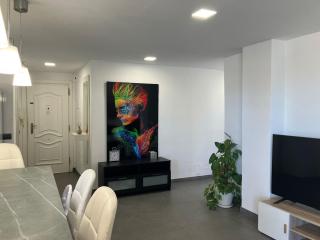 Seaside Apartment Retreat - 2