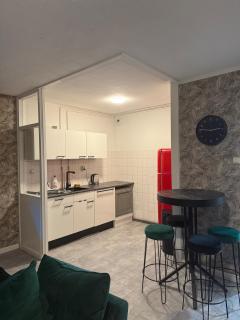 Stylish LED Studio Balcony Swing Parking by Door - 8