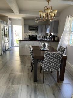 Modern cozy gorgeous townhouse - 7