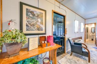 Romantic Rainier Retreat! Unique Boxcar Stay - 2