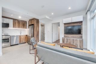 Upscale 1BR2BA Walk Everywhere - 7