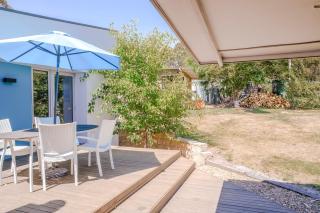 Little Possum Shack waterfront cottage - 1