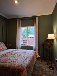 ParabonHaus Kopitiam - Bed & Breakfast - 4