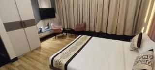 Hotel Meera International - 9