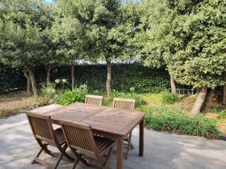 Villa plain-pied avec jardin clôturé et wifi, proche plage - 0