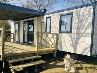 Mobil-home pour 6 personnes avec terrasse - API-1-52-1945 - 0