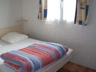 Mobil Home Familial avec Terrasse pour 6 Personnes - API-1-52-1946 - 7