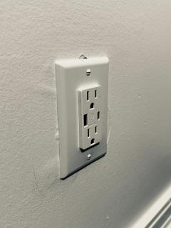 Stay 10 mins to Downtown Airport - 8