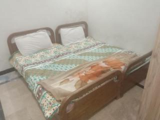 Ladies Guest place - 1