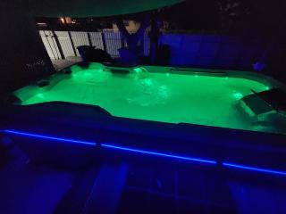 Amazing room in Hollywood - 8
