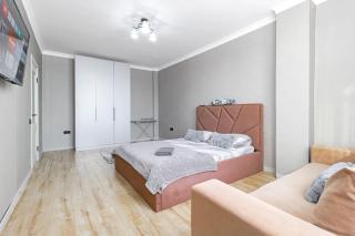 Красотка в сером - 9