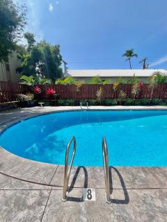 Kona 1br condo on Alii Dr saltwater pool surf sun AC close to magic sands beach - 2