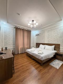 Shergiron PLAZA PREMIUM - 0