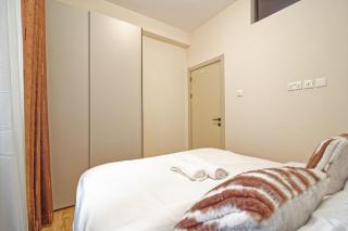 Luxury 1BDR with pool gym and Sauna near Yaya center - 6