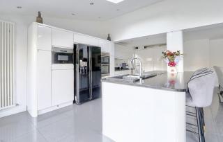 Luxury Stay In Heart Of Nunthorpe by GR Estates - 9