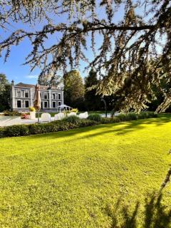 Le Château de Toile, Gîtes et Suite Privée avec Spa et Sauna - 0