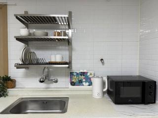 Middle of Seoul Downtown Central Stay - 6