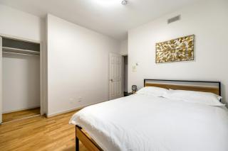 Cozy & Modern Room near Langara & Downtown - 8