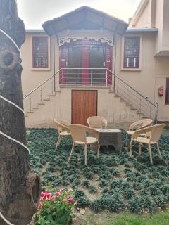 The woods by lake & woods - 3