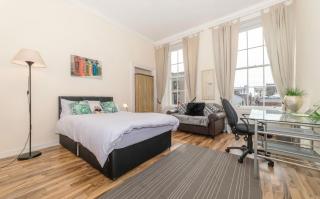 7 Bedroom Apartment - City Centre - 3