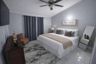 Casa28 1 BedRoom with half Bath 24Hr Security - 8