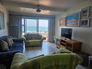 24 Isikhulu Umdloti Beachfront - 6
