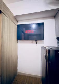 Netflix and Chill Ephra's Place - 9